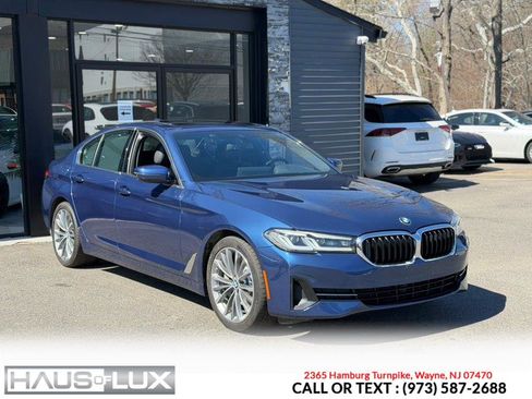 Used 2021 BMW 530i xDrive w/ Convenience Package image 7