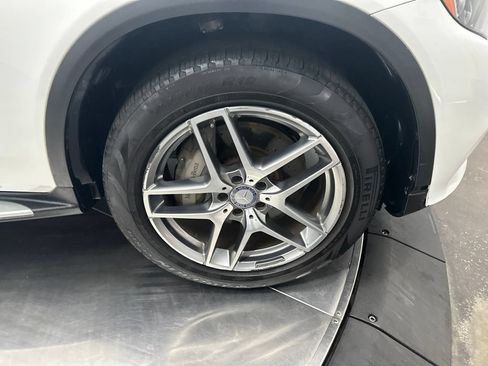 Certified 2016 Mercedes-Benz GLC 300 image 9