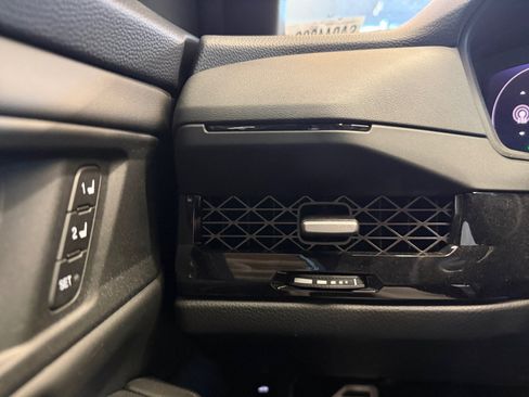 Used 2025 Honda Accord Sport image 17