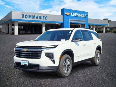 New 2026 Chevrolet Traverse LT w/ Driver Confidence Package