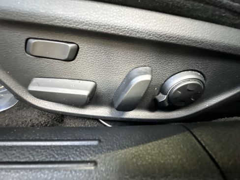 Used 2023 Genesis G70 3.3T w/ Sport Prestige Package image 14