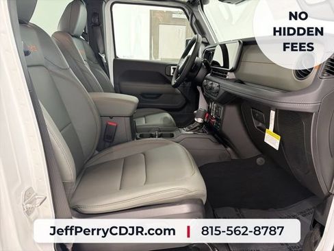 New 2026 Jeep Gladiator Mojave AWD/4WD image 17