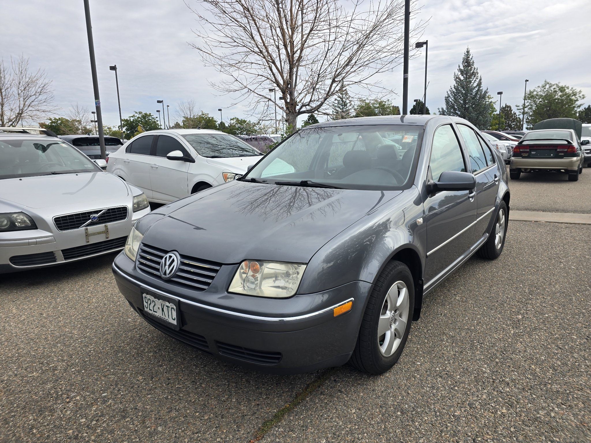 Used 2004 Volkswagen Jetta GLS TDI FWD image 1