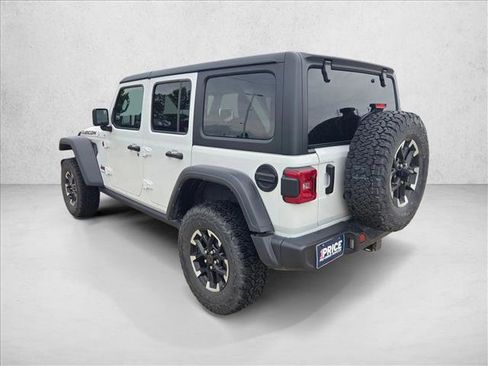 Used 2025 Jeep Wrangler Unlimited Rubicon AWD/4WD image 7