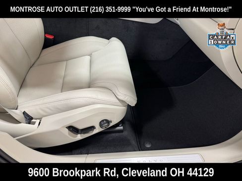 Used 2026 Volvo XC60 B5 Ultra image 48