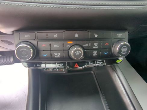 Used 2022 Dodge Durango GT AWD/4WD image 25