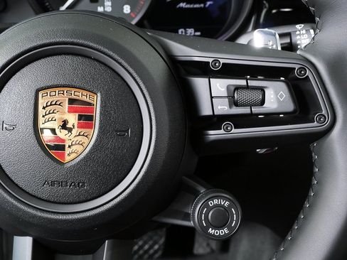 New 2026 Porsche Macan Turbo image 12