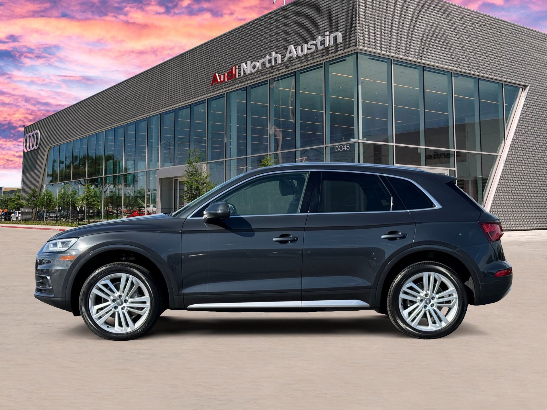 Used 2018 Audi Q5 Prestige AWD/4WD image 4