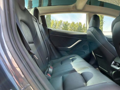 Used 2023 Tesla Model 3 Standard Range RWD image 18