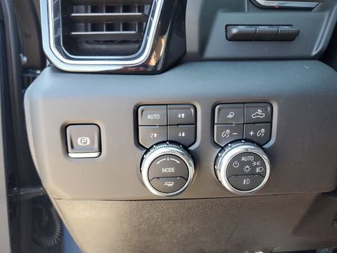 New 2026 GMC Sierra 2500 Denali Ultimate image 31