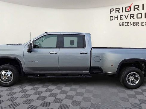 Used 2025 Chevrolet Silverado 3500 LTZ w/ LTZ Plus Package image 5
