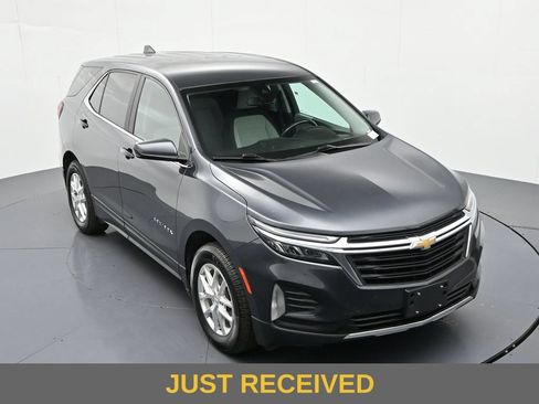 Used 2022 Chevrolet Equinox LT w/ Driver Convenience Package AWD/4WD image 23