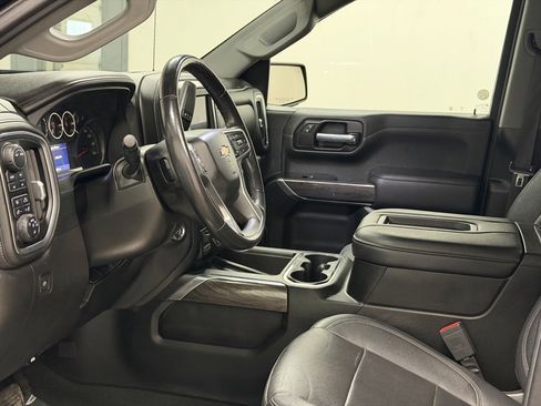Used 2021 Chevrolet Silverado 1500 LTZ image 10