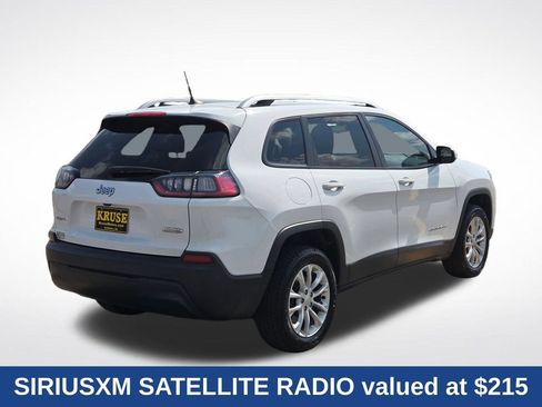 Used 2020 Jeep Cherokee Latitude w/ Cold Weather Group AWD/4WD image 3