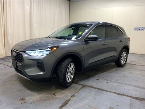 Certified 2023 Ford Escape Active image 42