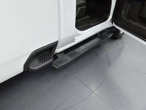 Used 2024 Chevrolet Silverado 2500 W/T w/ WT Convenience Package image 9