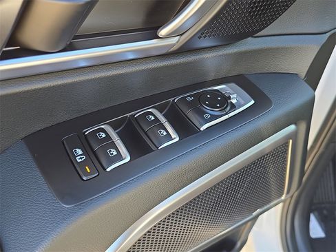 New 2025 Kia Telluride S image 22