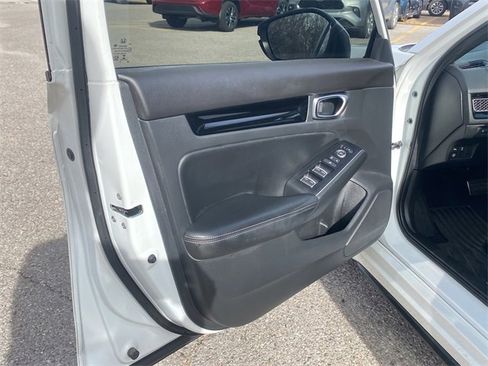 Used 2022 Honda Civic Sport Touring image 18