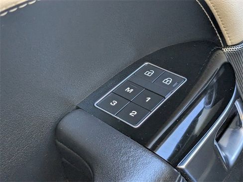 Certified 2022 Land Rover Range Rover Sport HSE Silver Edition image 18