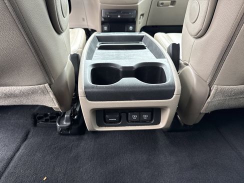 Used 2018 Honda Odyssey EX-L image 16