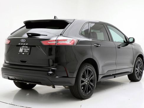 Used 2022 Ford Edge ST-Line image 9
