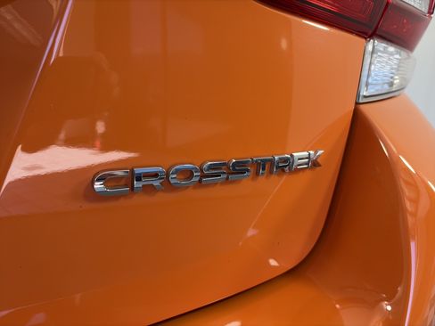 Used 2020 Subaru Crosstrek 2.0i AWD/4WD image 16