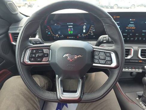 Used 2025 Ford Mustang Premium RWD image 12
