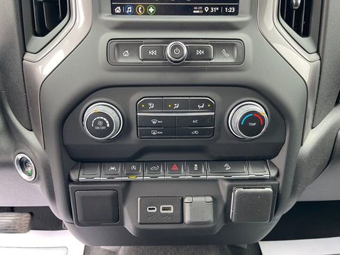 Used 2023 Chevrolet Silverado 1500 Custom Trail Boss w/ LPO, Dark Essentials Package image 20