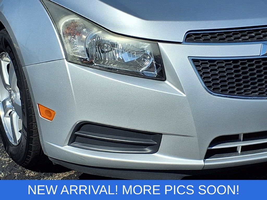 Used 2014 Chevrolet Cruze LT FWD image 26