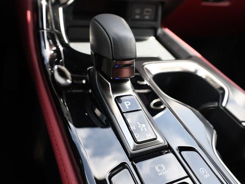 Used 2024 Lexus NX 250 FWD w/ Towing Package (2000 Lbs) image 27