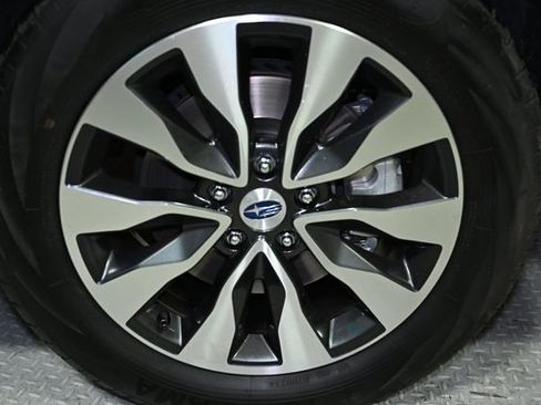 Certified 2024 Subaru Outback Limited image 23