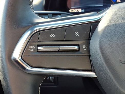 Used 2024 Chevrolet Equinox EV LT FWD image 24