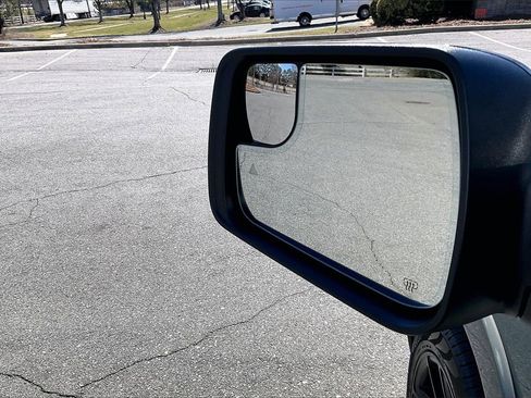 Used 2026 RAM 1500 Laramie w/ Night Edition image 31