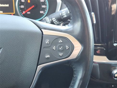 Used 2020 Chevrolet Traverse LT w/ LPO, Blackout Package image 28