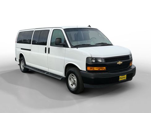 Used 2023 Chevrolet Express 3500 LS image 7