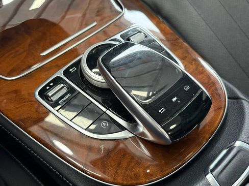 Used 2019 Mercedes-Benz E 450 4MATIC Wagon image 19