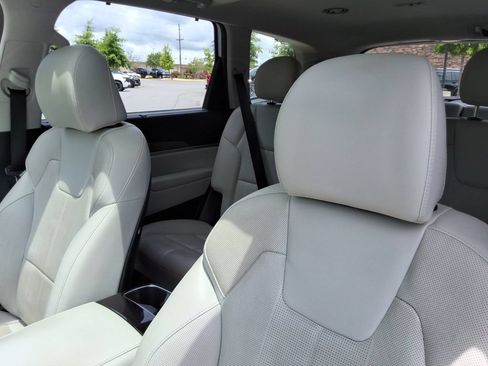 Used 2022 Kia Telluride EX w/ EX Premium Package AWD/4WD image 24