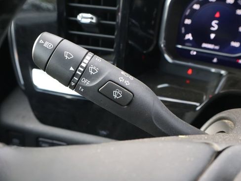 Used 2024 Chevrolet Silverado 2500 LTZ image 24