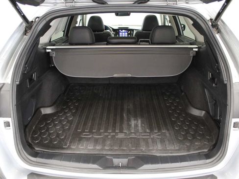 Used 2021 Subaru Outback Limited XT AWD/4WD image 12