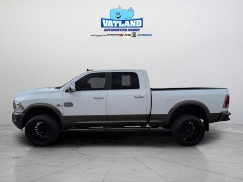 Used 2018 RAM 2500 Longhorn image 2