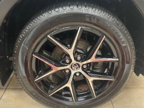 Used 2016 Toyota RAV4 SE image 31