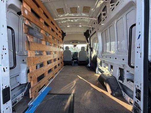 Used 2019 Ford Transit 250 148 High Roof RWD image 12