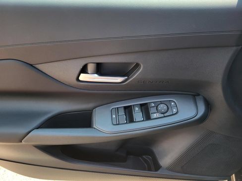New 2027 Nissan Sentra SV w/ Floor Mat Package FWD image 15