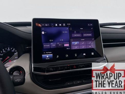 Used 2024 Jeep Compass Limited image 14