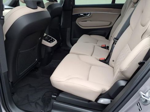 New 2026 Volvo XC90 B6 Plus w/ Protection Package Premier image 9