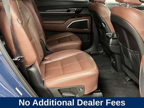 Used 2023 Kia Telluride EX w/ EX Captain's Chair Package FWD image 26
