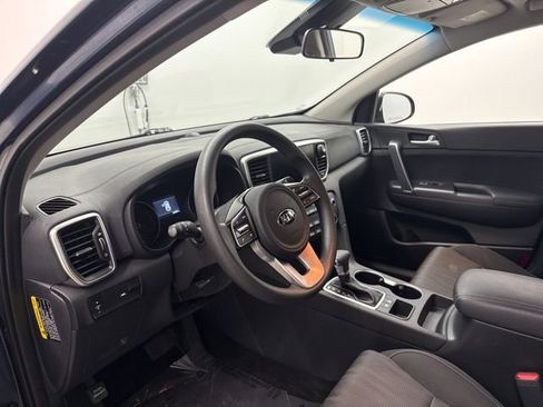 Used 2021 Kia Sportage LX FWD image 15
