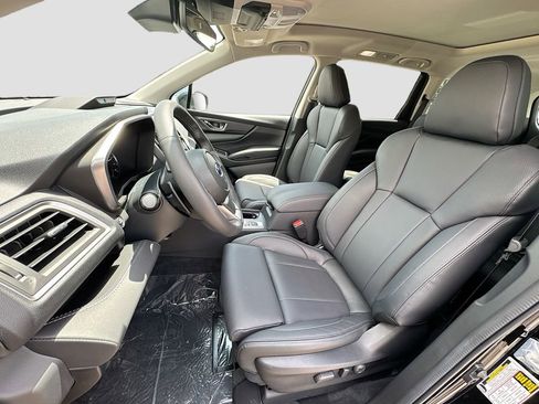 Certified 2025 Subaru Ascent Limited image 29