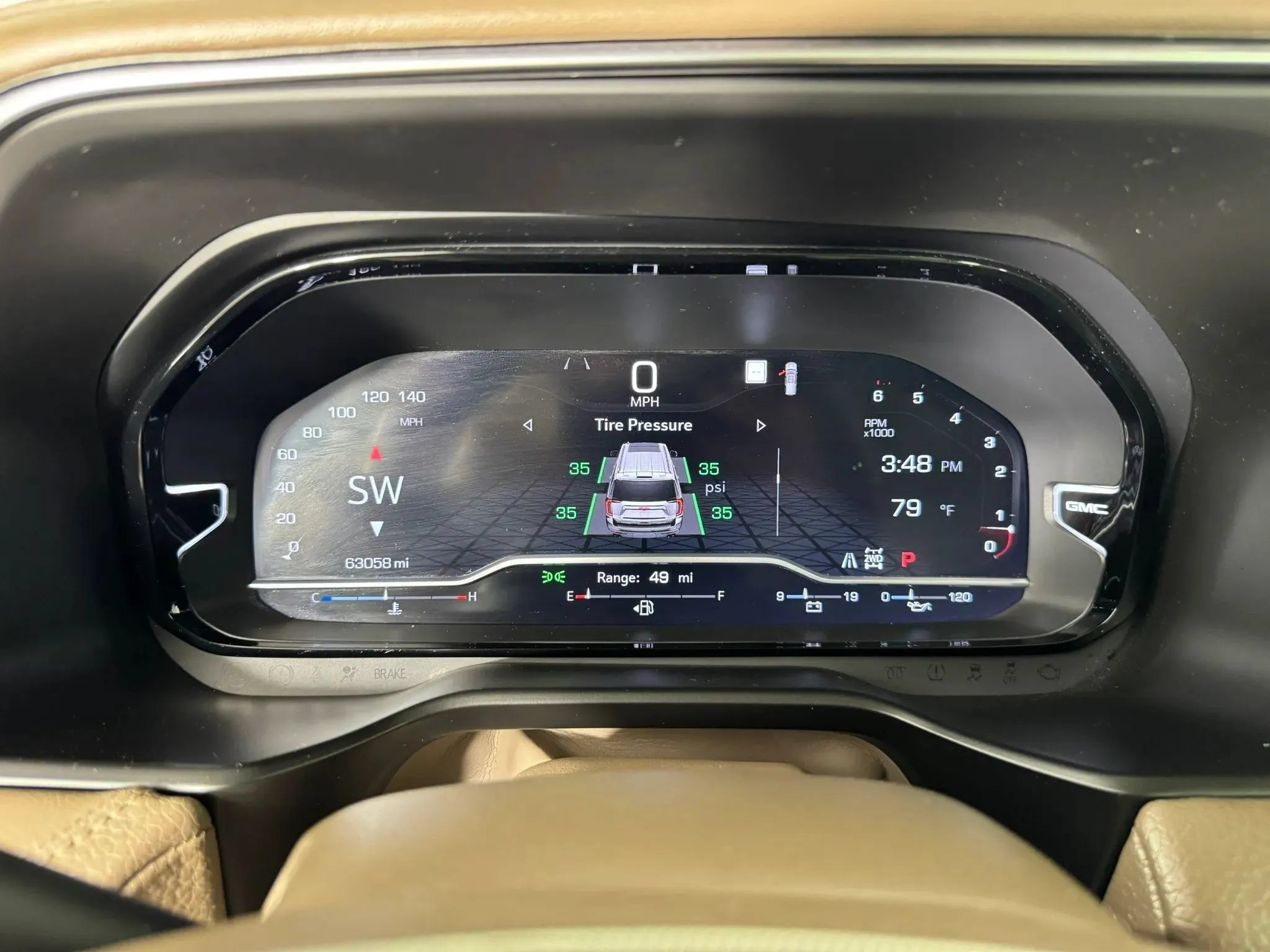 Used 2022 GMC Yukon XL Denali AWD/4WD image 14