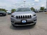 Used 2019 Jeep Cherokee Limited image 3